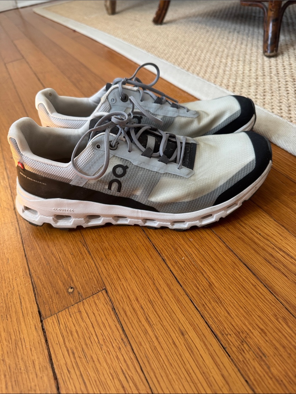 On Cloud Sneakers Womens CloudVista in Glacier | Women size 9 - Picture 3 of 7